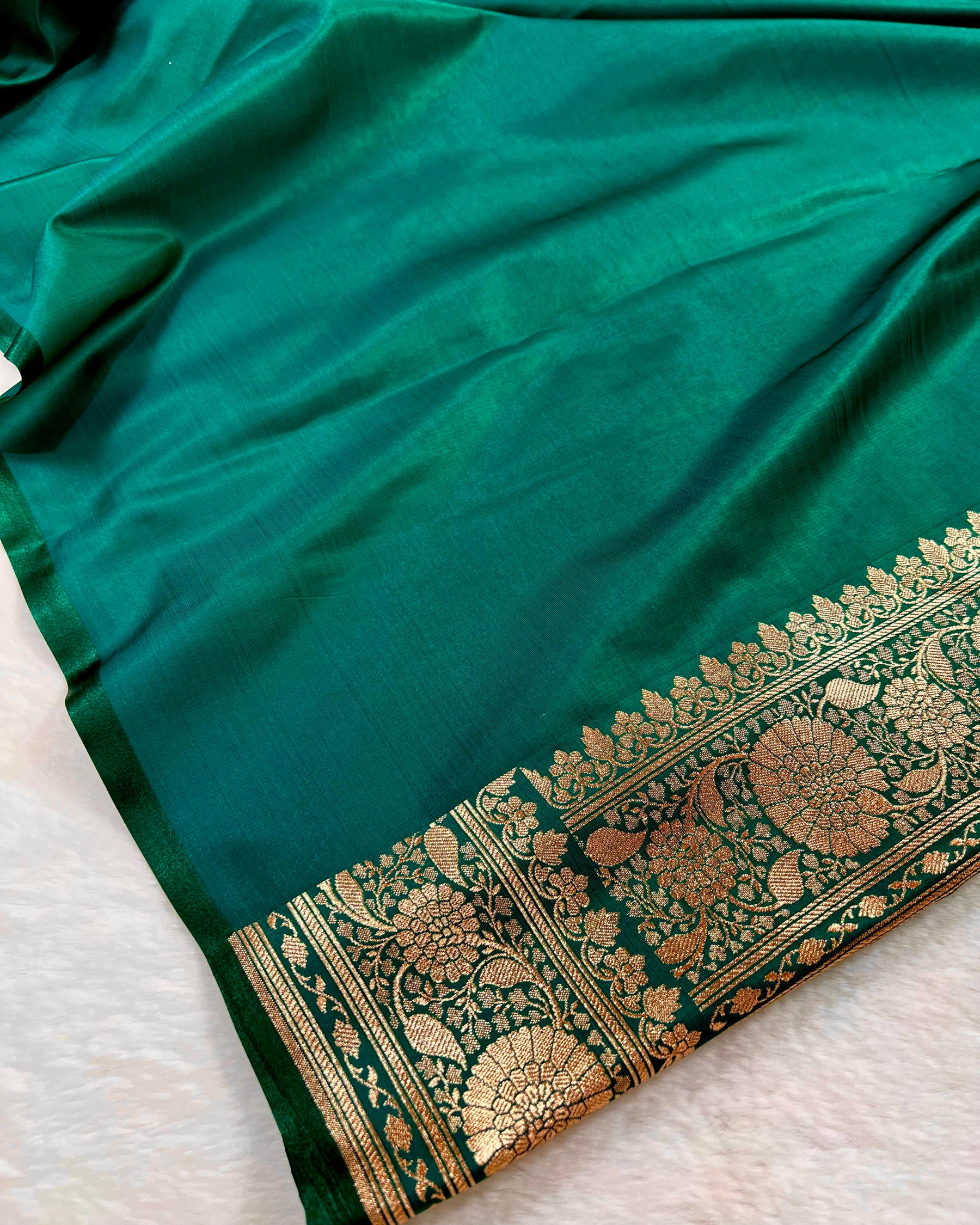 Teal Shades Floral Zaal Mashru Satin Silk Saree - Niyarah