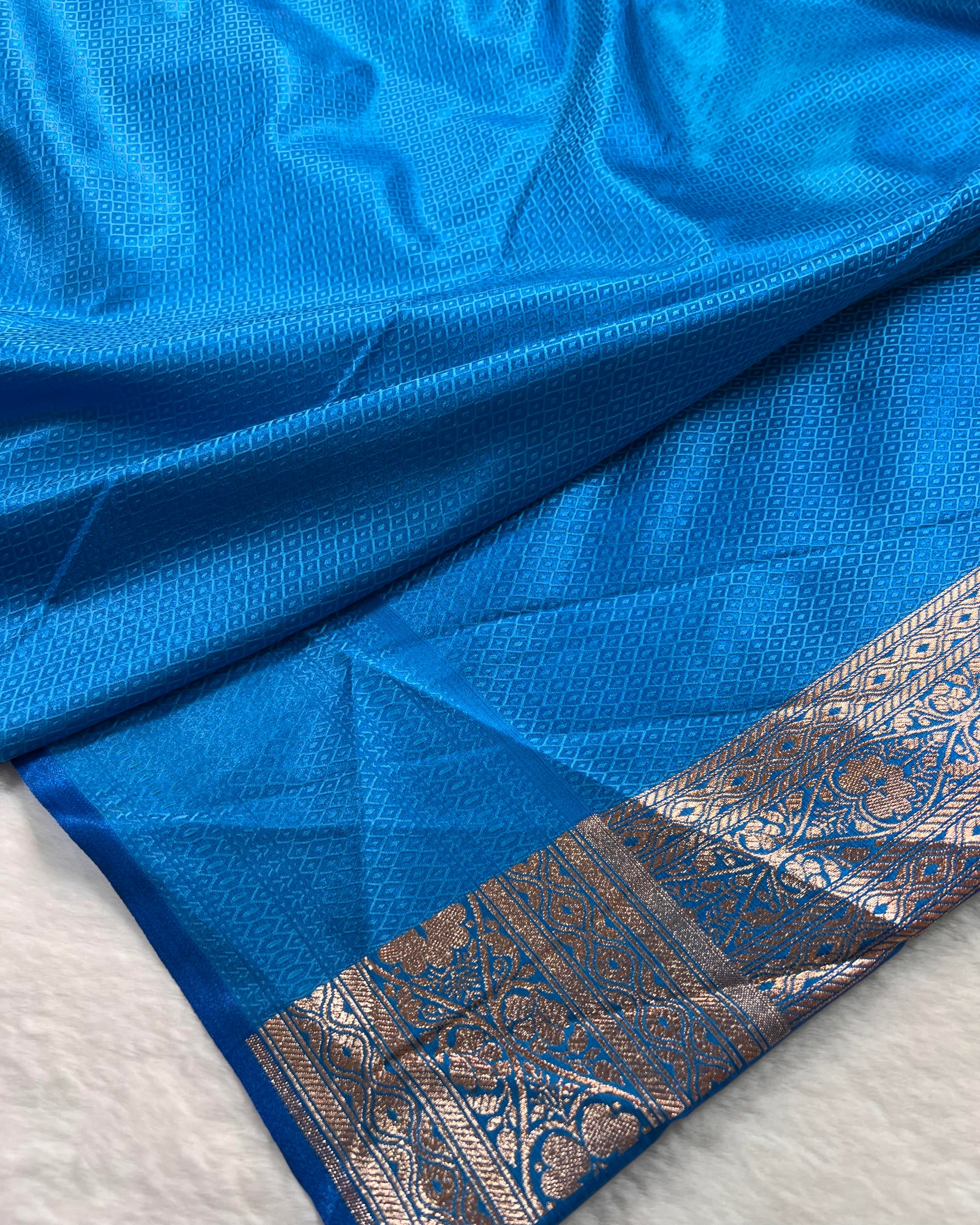 Red Banarasi Dot Pattern Booti Satin Silk Saree, Tanchui Blouse - Niyarah