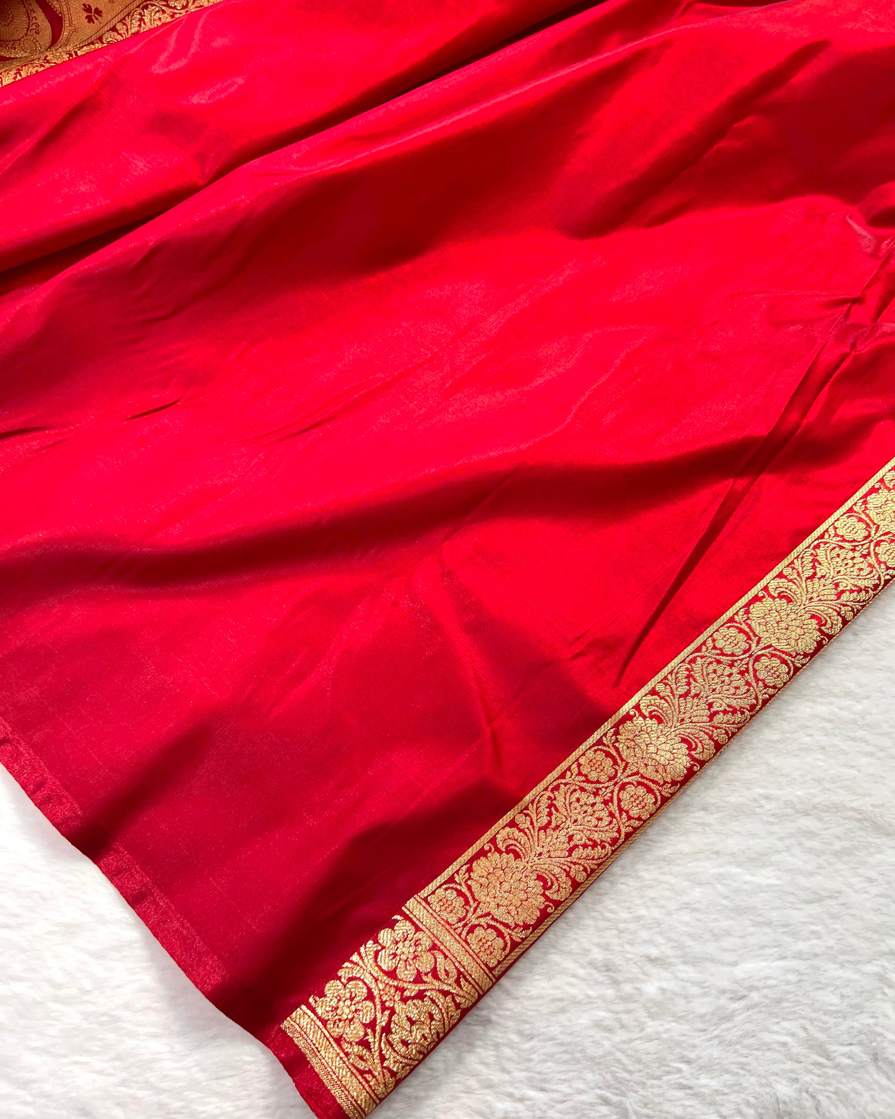 Red Shades Banarasi Boota Satin Silk Saree - Niyarah