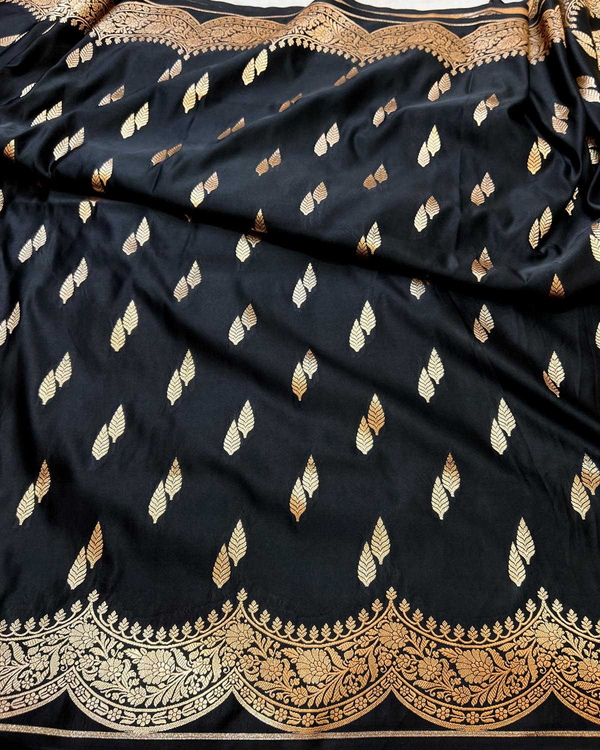 Black Shades Banarasi Double Booti & Scallop Border Mashru Katan Silk Saree