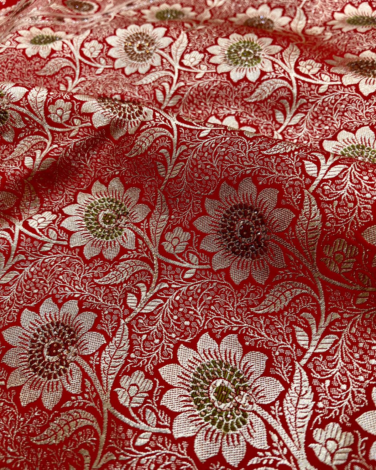 buta dana floral work on pallu with floral pallu saree