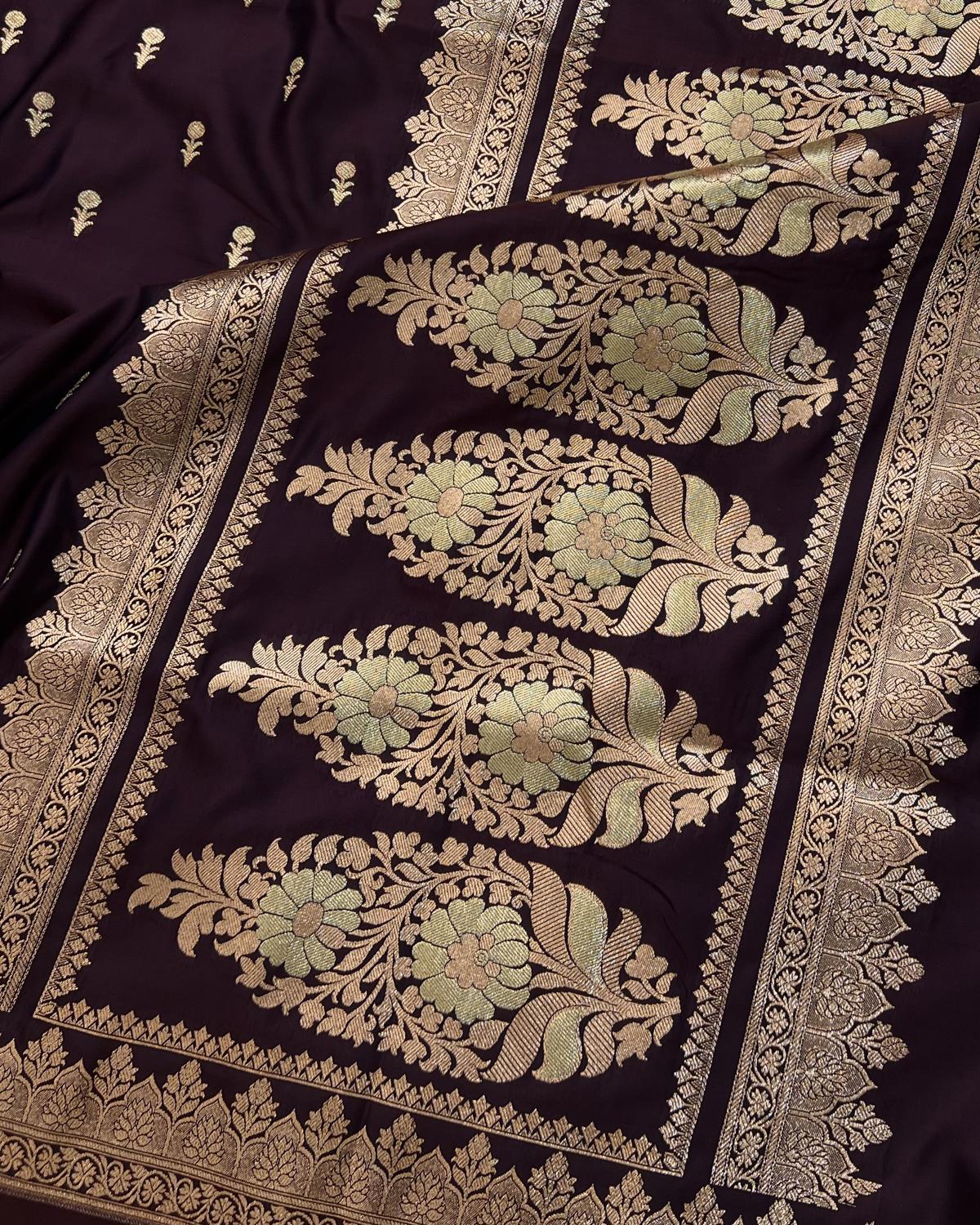 Close up of zari work pallu of wine wedding ready to wear banarasi silk saree - Niyarah | buy silk saree online