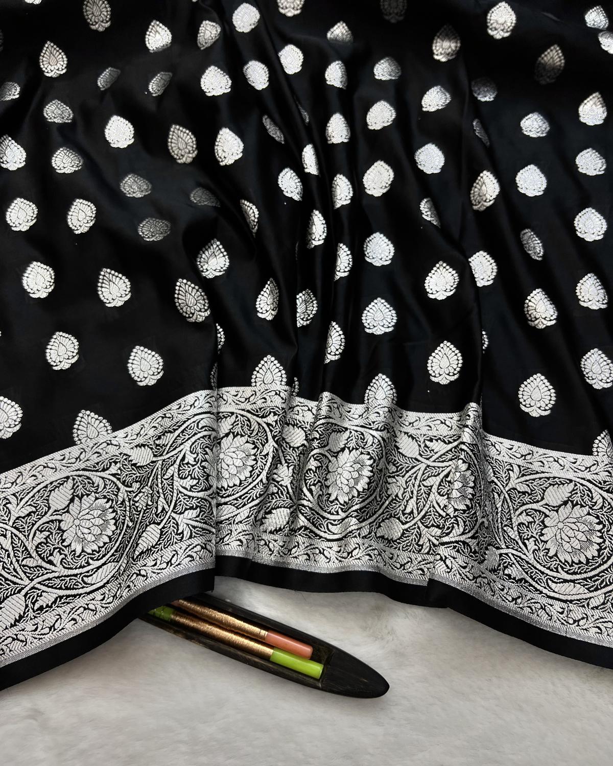 Soft texture of Black Saree with silver zari design-Niyarah