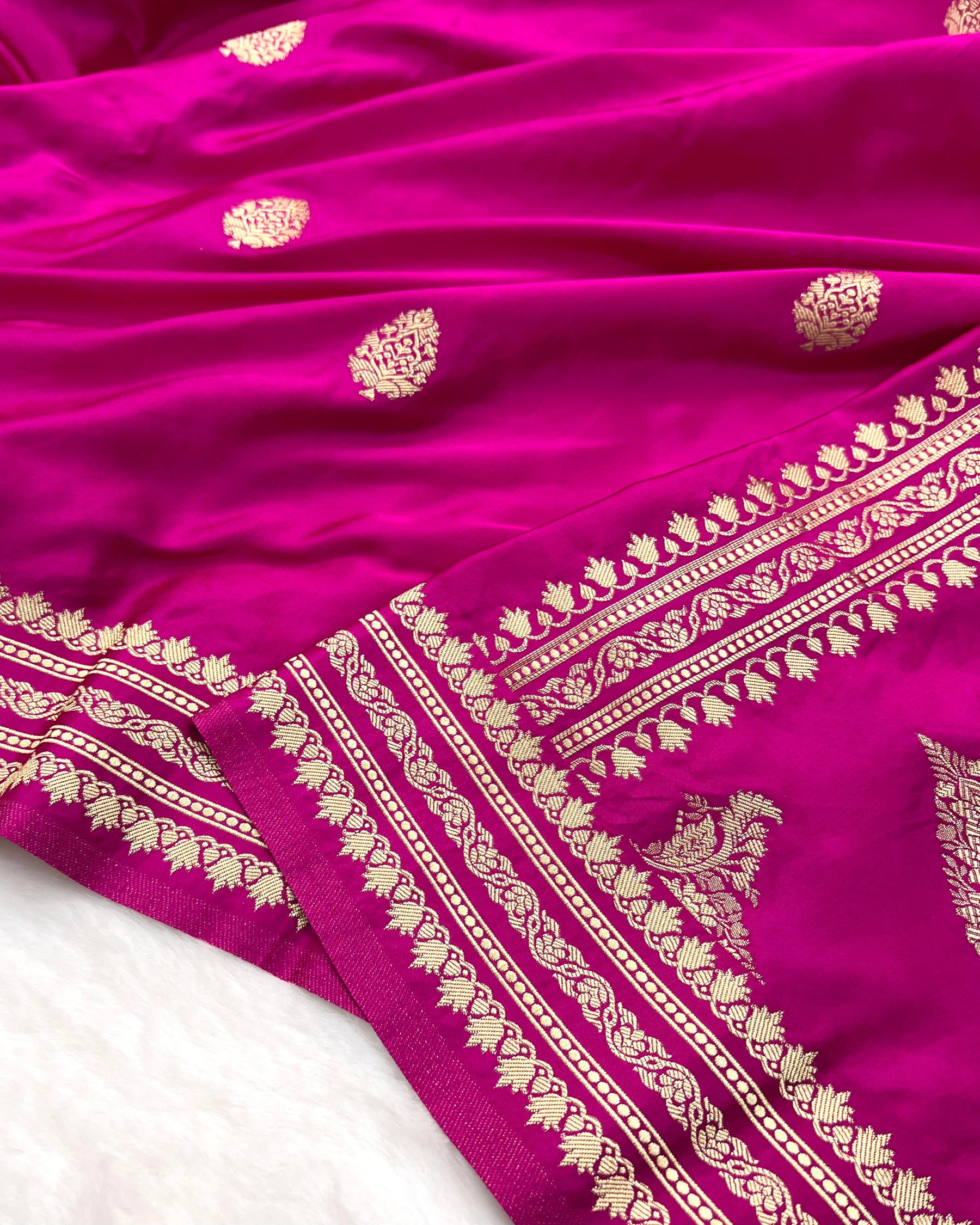 Rani Pink Shades Banarasi Floral Boota Mashru Katan Silk Saree - Niyarah