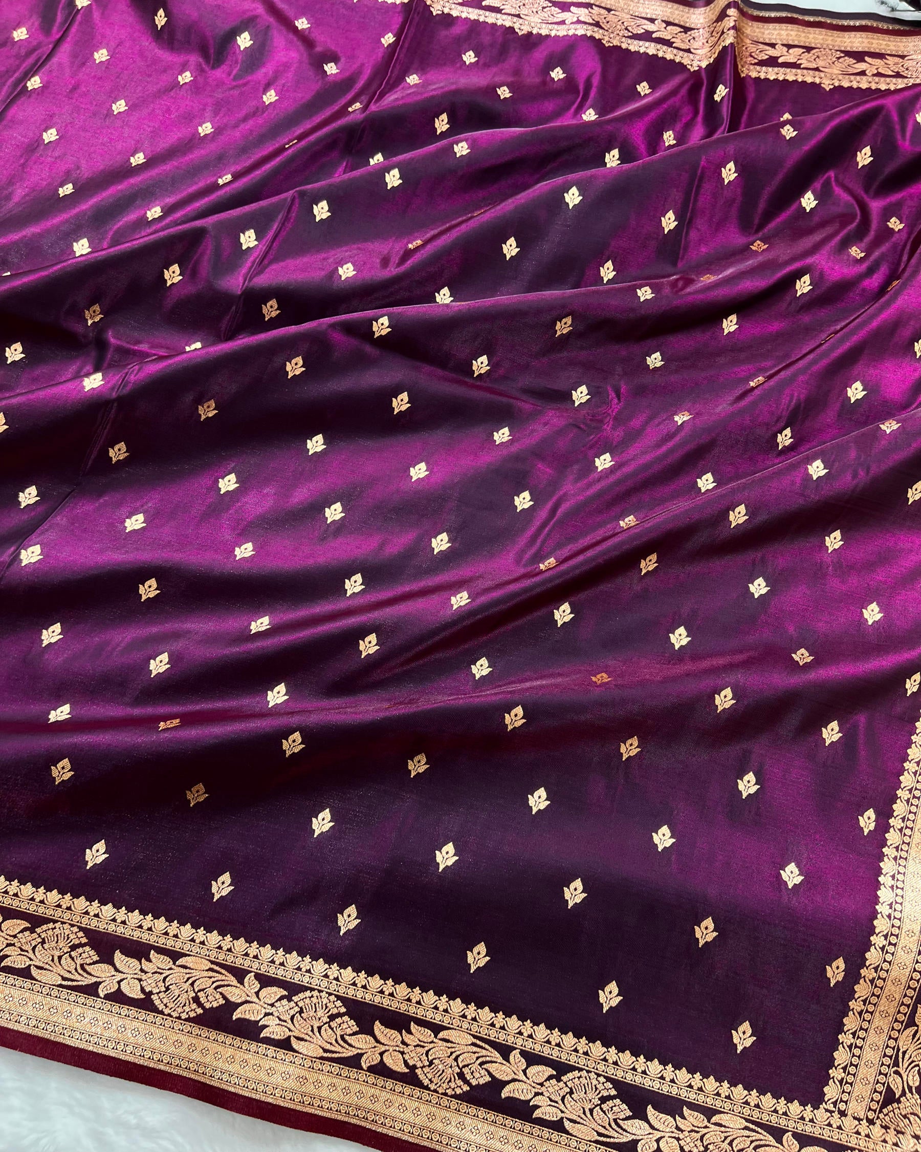 Wine Shades Banarasi Booti Mashru Satin Silk Saree - Niyarah