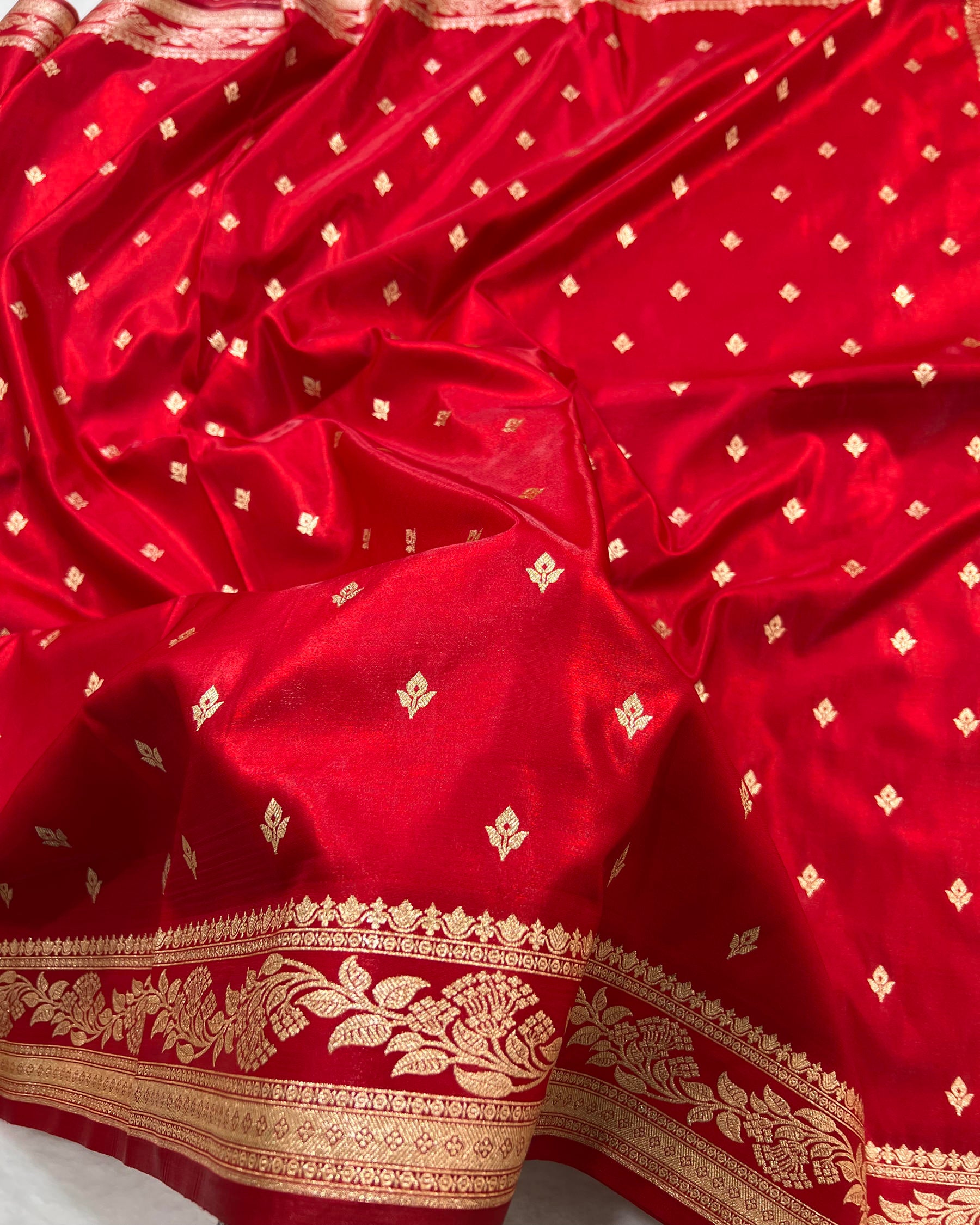 Red Banarasi Booti Mashru Satin Silk Saree - Niyarah