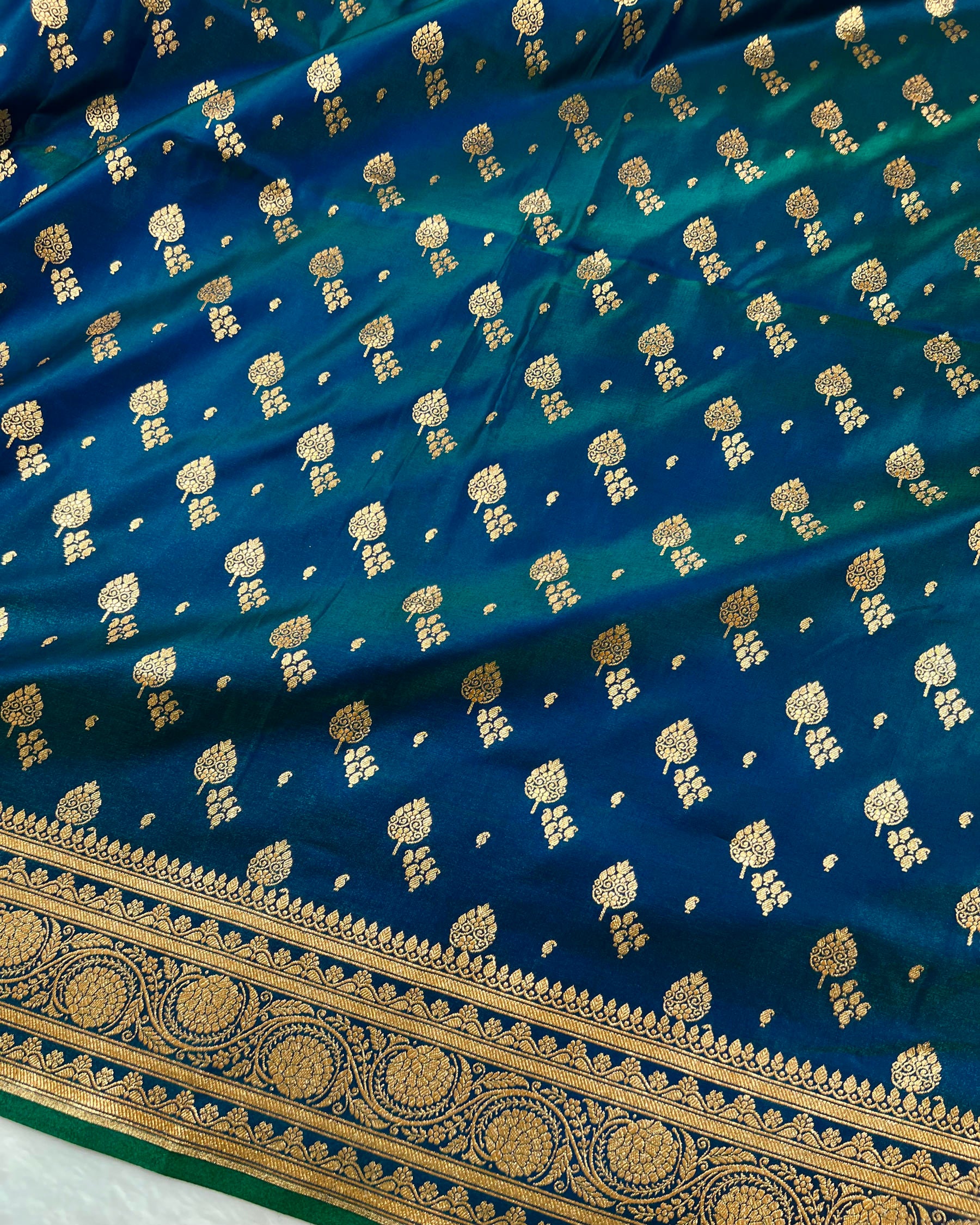 Cross Peacock Banarasi Boota Mashru Satin Silk Saree - Niyarah