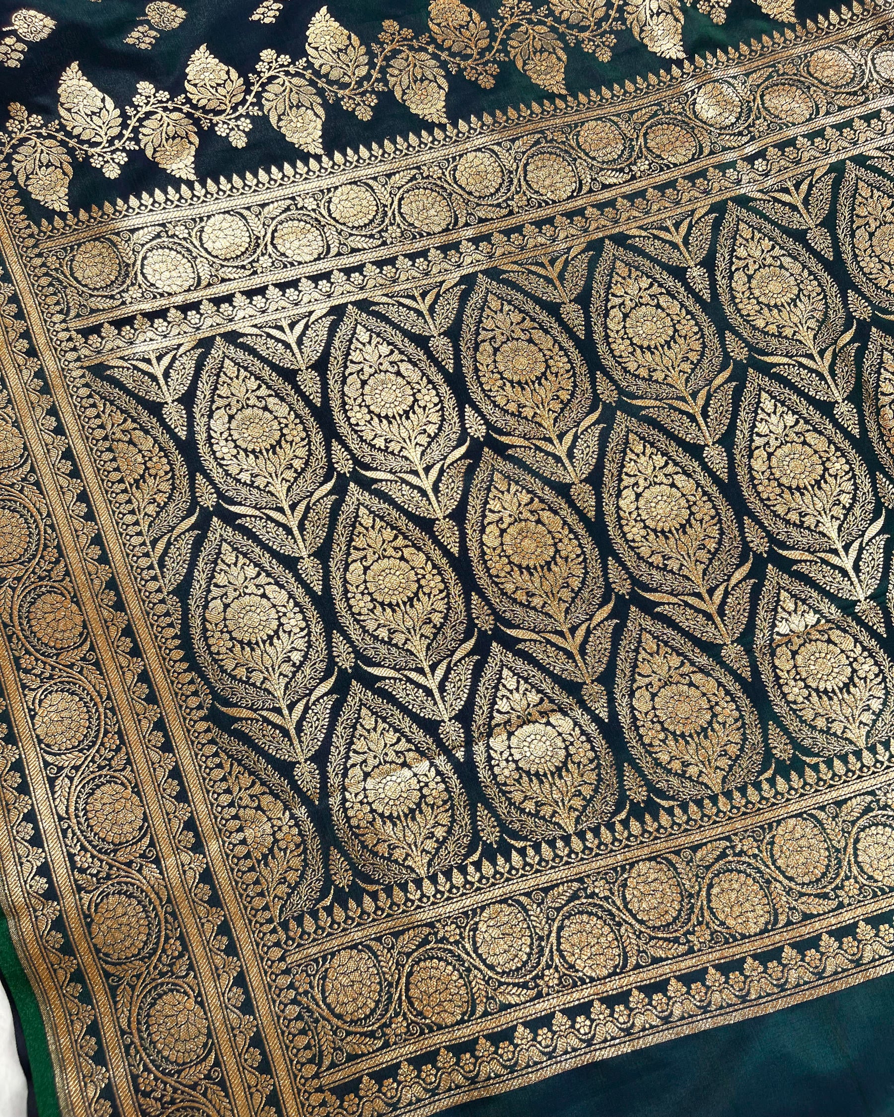 Cross Peacock Banarasi Boota Mashru Satin Silk Saree - Niyarah