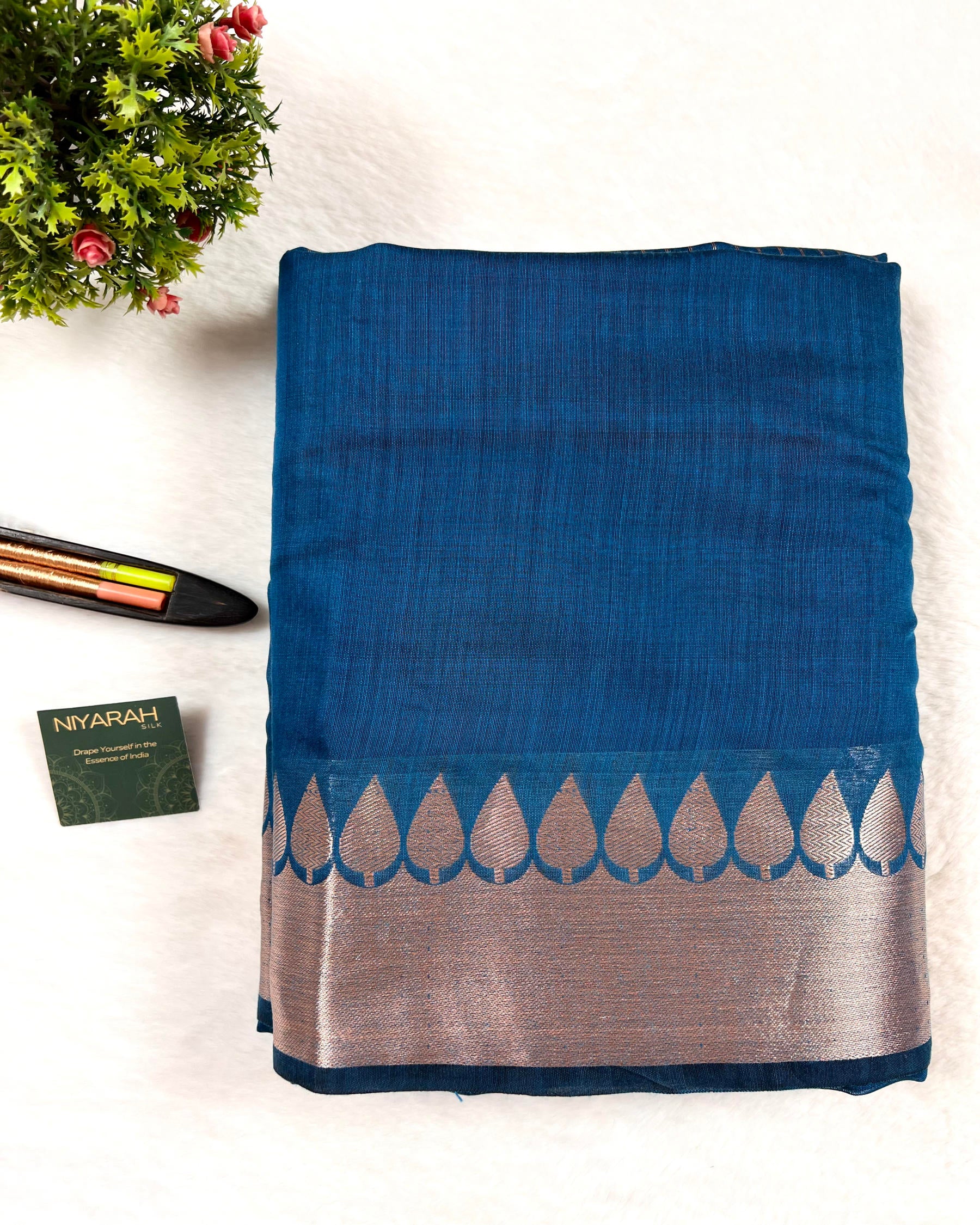 Daily Wear German Blue Plain Breathable Cotton Silk Saree - Niyarah