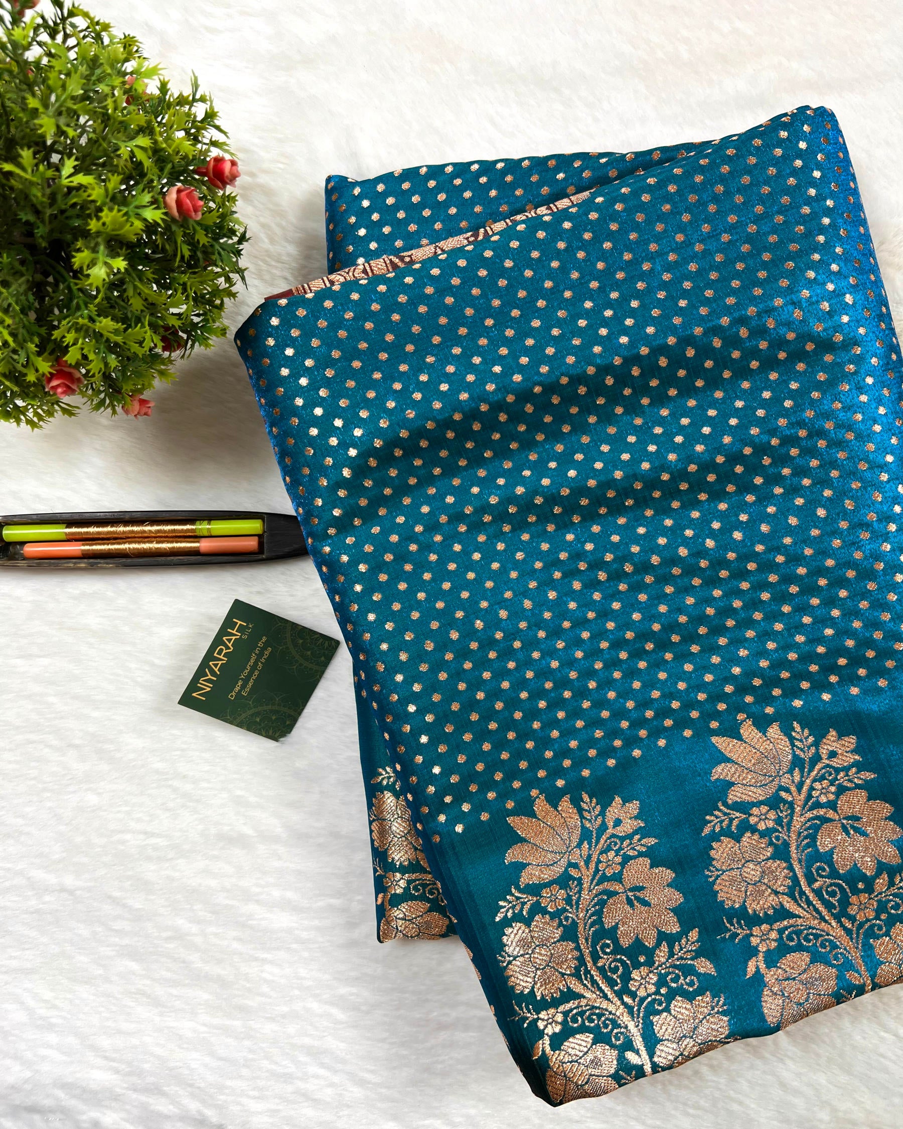 Turquoise Shades Banarasi Dot Pattern Booti Satin Silk Saree, Tanchui Blouse - Niyarah
