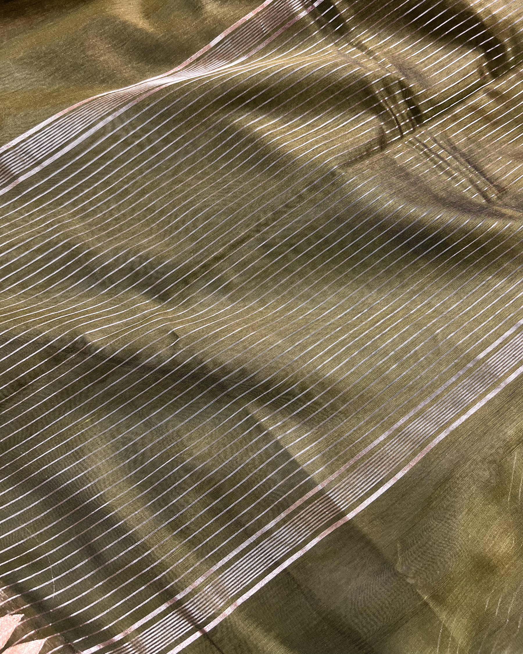Daily Wear Mehandi Plain Breathable Cotton Silk Saree - Niyarah
