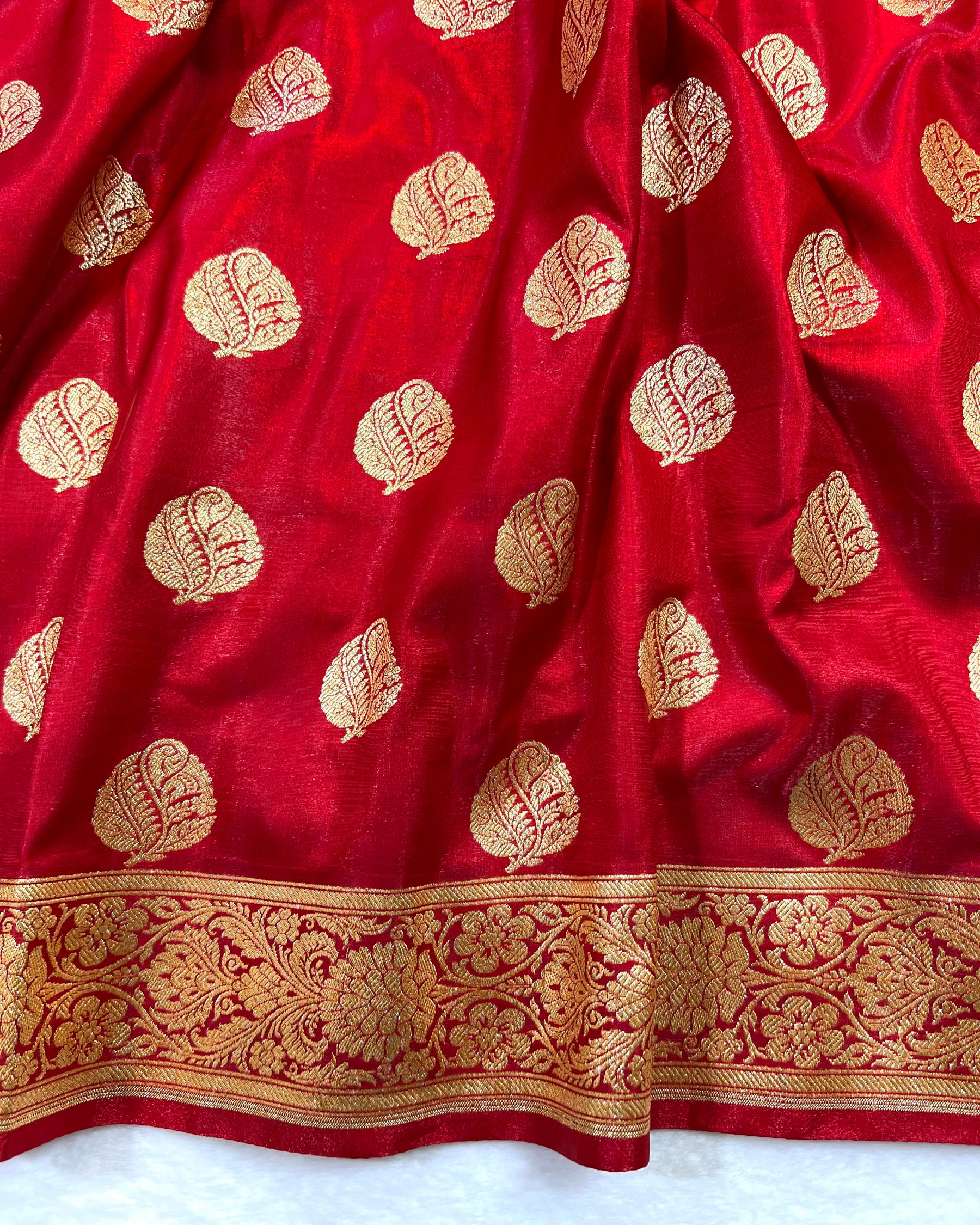 Red Shades Banarasi Boota Satin Silk Saree - Niyarah
