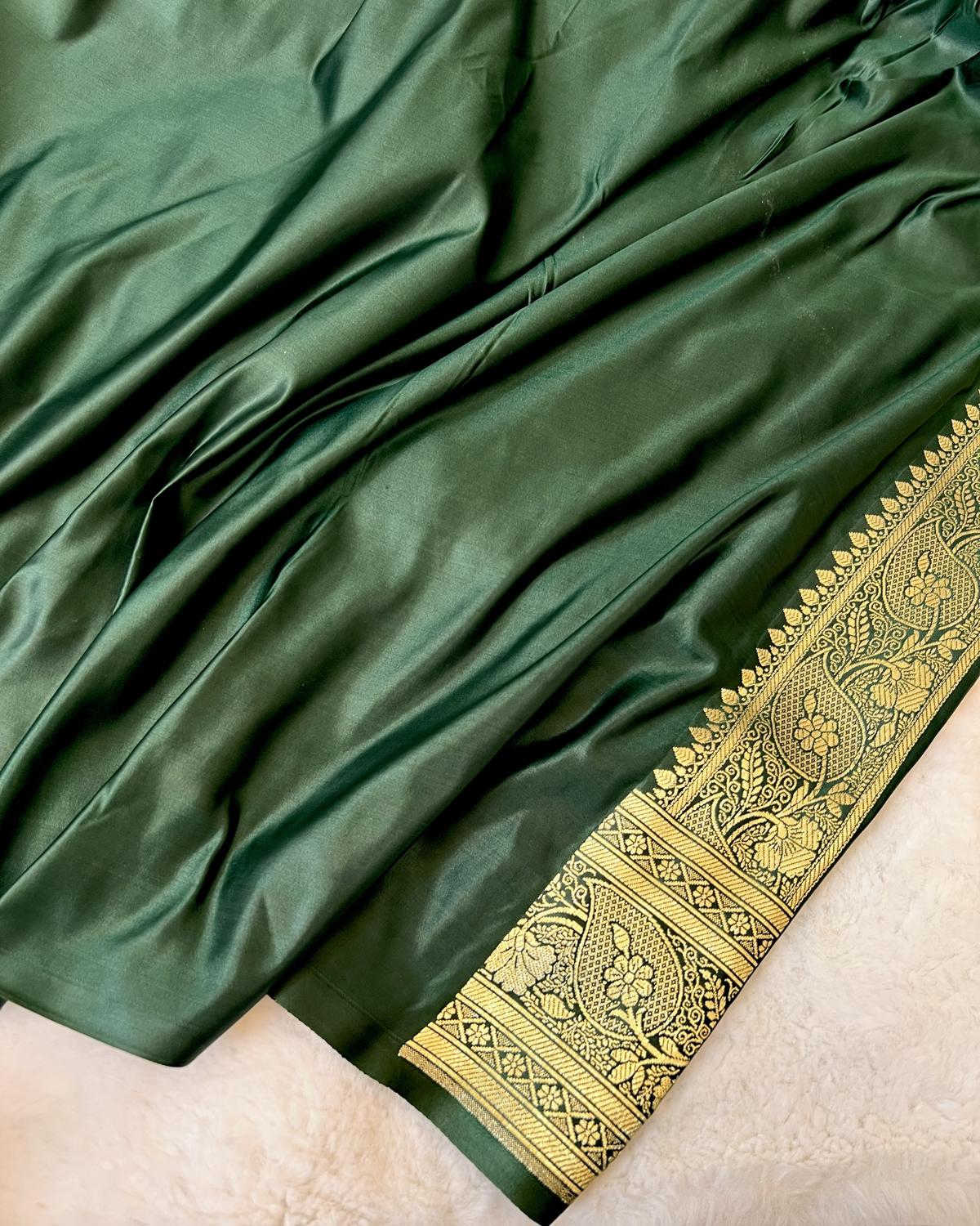 Beautiful Bottle Green Banarasi New 3 In 1 Patten Skirt Border Katan Silk Saree