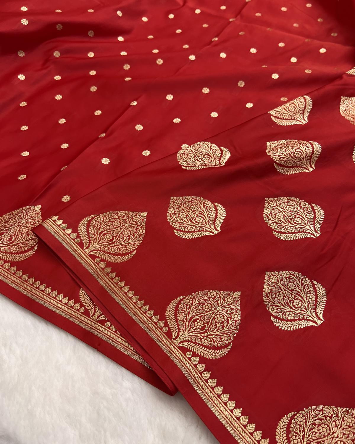 Red Shades Banarasi Boota Border Mashru Katan Silk Saree