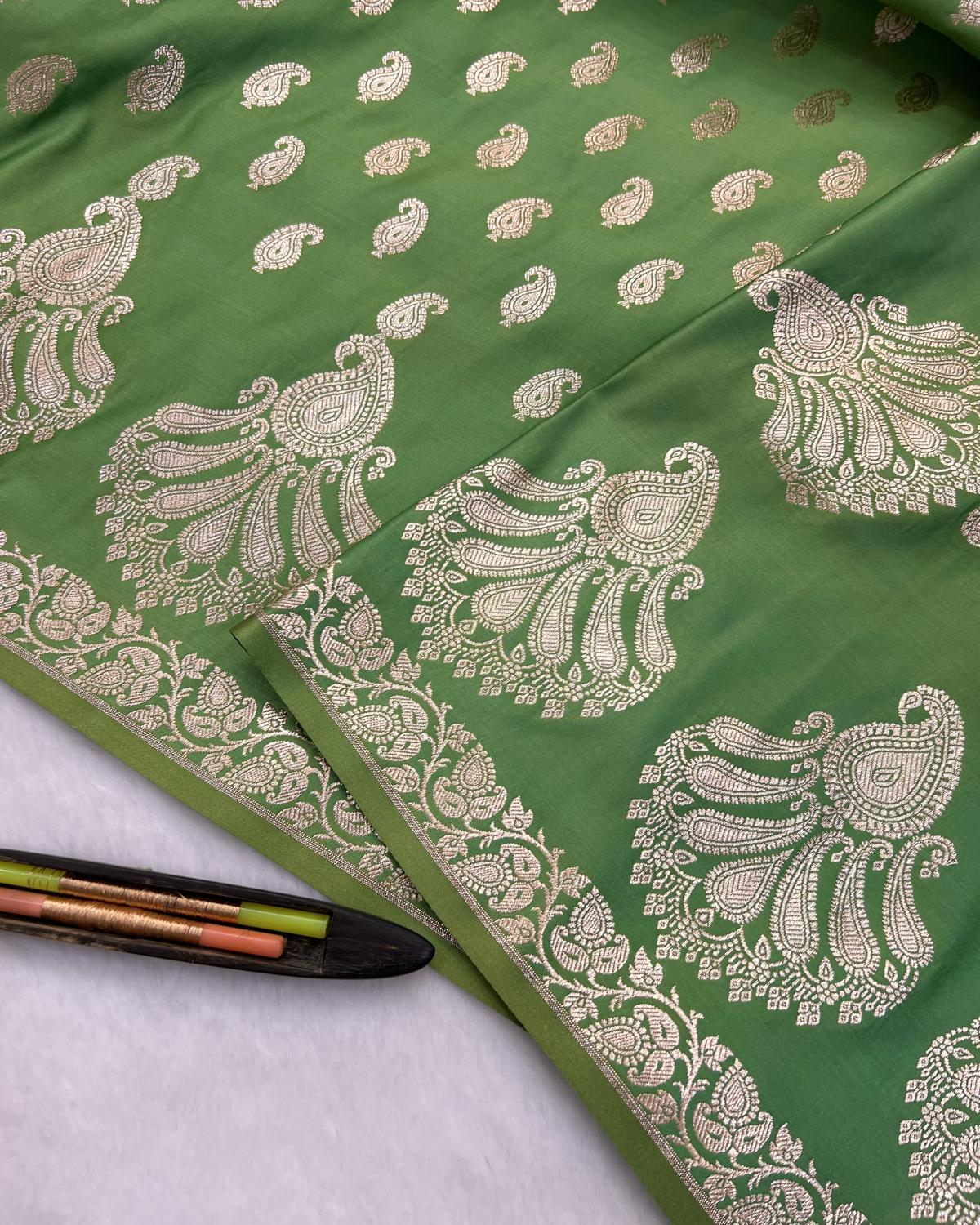 Pista Green Shade Banarasi Boota Border Katan Silk Saree