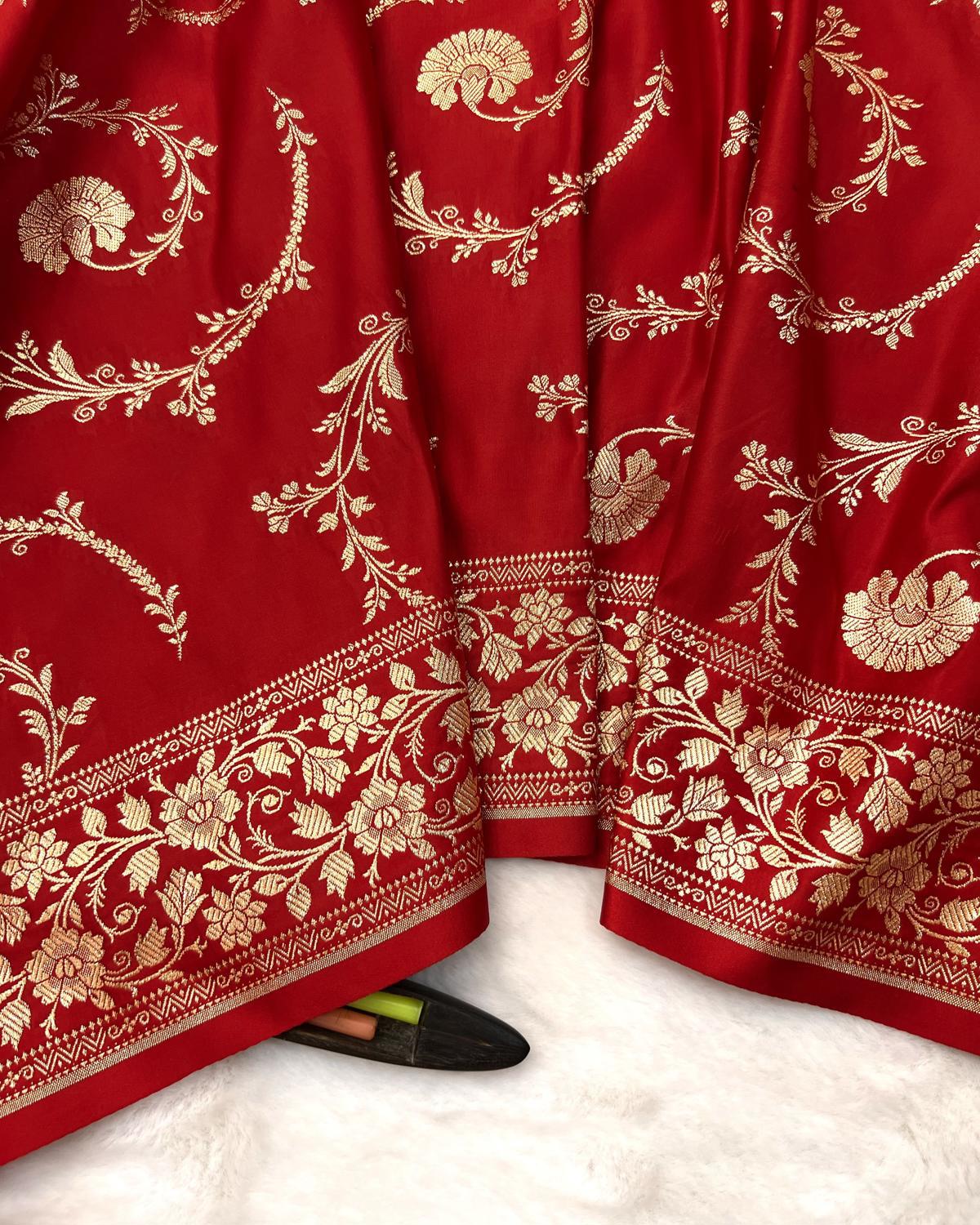 Classic Red Banarasi Floral Jaal Pattern Katan Silk Saree